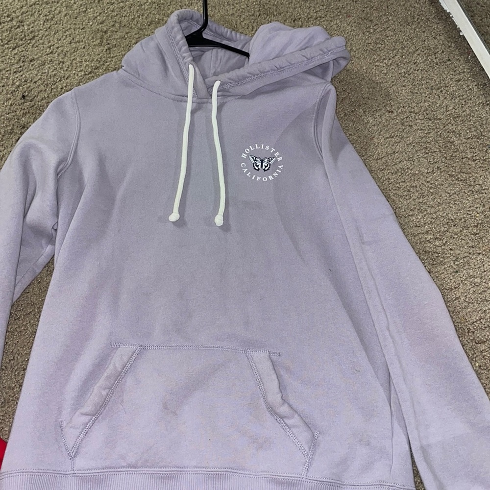 Lavender  holister sweatshirt